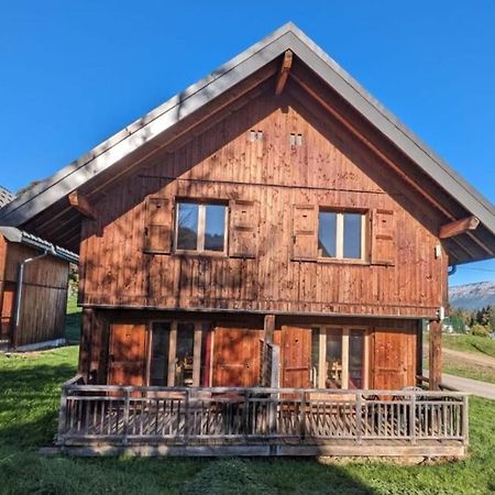Chalet Moeki Acces Piscine Sauna Les Deserts  Exterior photo